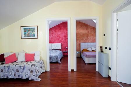 Bed and Breakfast Il Faro Di Manuela à Fino Mornasco Extérieur photo